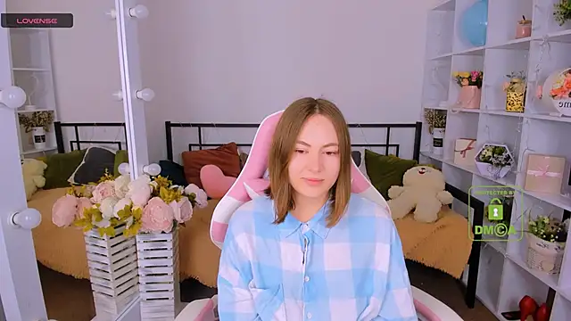 Snapshot of Elma_Lily chatting on February 2026 10:00:02 AM Elma Lily online show from February 2026 10:00:02 AM