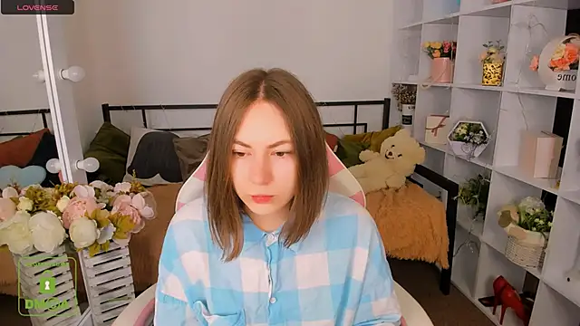 Snapshot of Elma_Lily chatting on February 2026 07:50:01 AM Elma Lily online show from February 2026 07:50:01 AM