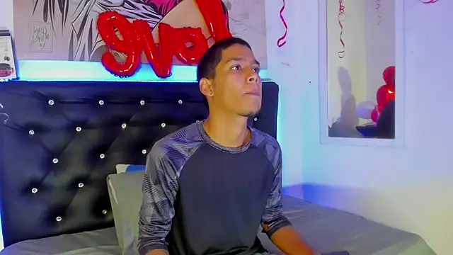 xxKamadevaxx online show from September 2025 12:18:01 PM