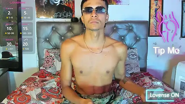 xxKamadevaxx online show from April 2026 12:54:01 PM