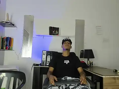 xxKamadevaxx online show from May 2026 12:46:02 PM