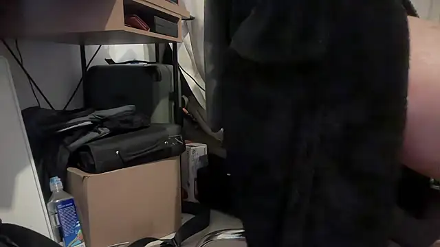 jasoncali305 online show from January 2026 03:31:01 AM