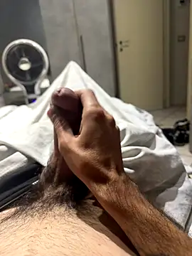 alexbergo87 online show from September 2025 08:09:02 PM