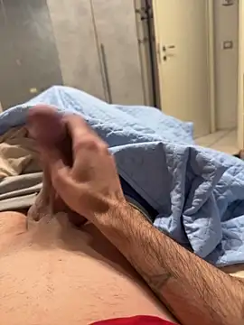 alexbergo87 online show from February 2026 10:30:01 PM