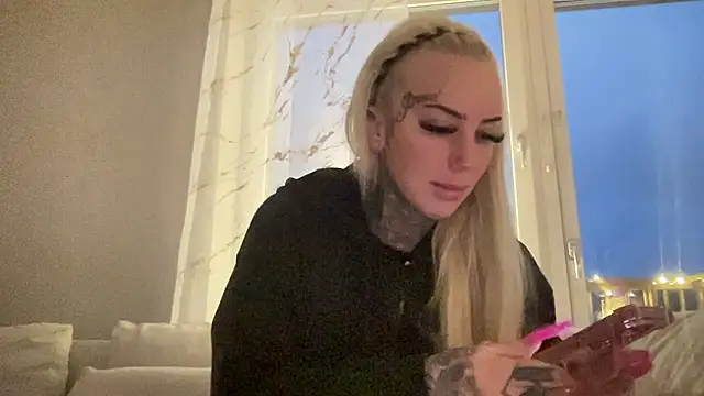 Snapshot of paulinaalatalo chatting on January 2026 02:55:02 PM paulinaalatalo online show from January 2026 02:55:02 PM