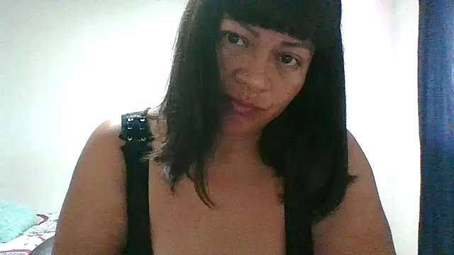 adri89-g online show from February 2026 12:34:02 PM