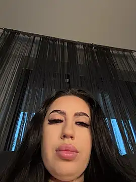 Andrestarr online show from July 2026 06:05:01 PM