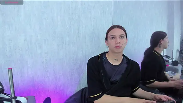 Almaazz online show from October 2025 07:56:01 PM