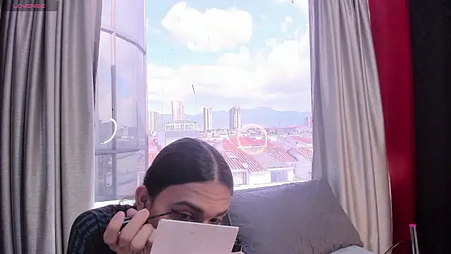 Almaazz online show from March 2026 07:52:01 PM