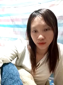 bonnie-00 online show from May 2026 04:29:02 AM