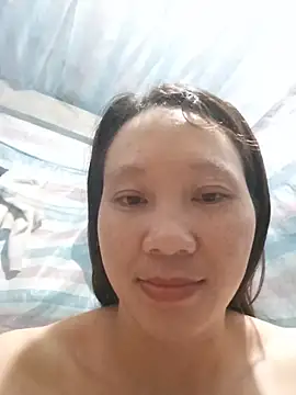 bonnie-00 online show from July 2026 12:00:02 PM