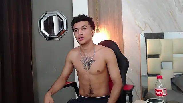 Snapshot of fire_drako_ chatting on May 2026 06:43:02 AM fire drako online show from May 2026 06:43:02 AM