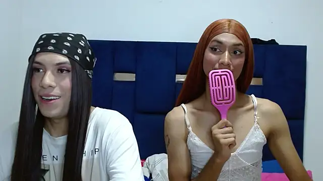PinkLuna LolaBloom online show from May 2026 11:12:03 PM