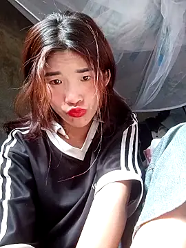 Snapshot of Mina-pusy chatting on November 2025 03:43:02 AM Mina-pusy online show from November 2025 03:43:02 AM