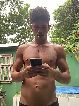 Snapshot of trustes00tribox chatting on November 2025 12:40:01 PM trustes00tribox online show from November 2025 12:40:01 PM