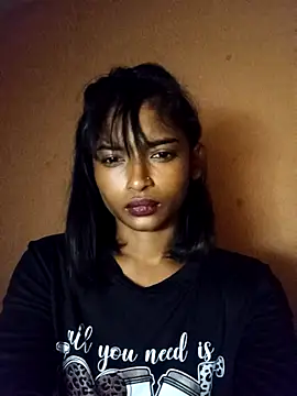 Alexia holbert online show from April 2026 04:48:02 PM