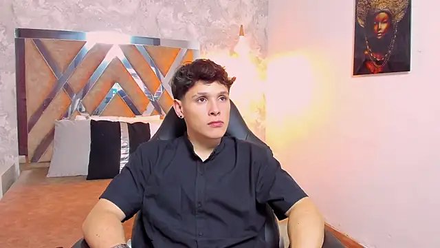 Snapshot of kraven_lust chatting on October 2025 02:53:01 AM kraven lust online show from October 2025 02:53:01 AM