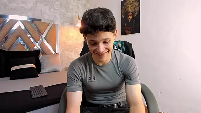 Snapshot of kraven_lust chatting on November 2025 03:16:02 AM kraven lust online show from November 2025 03:16:02 AM