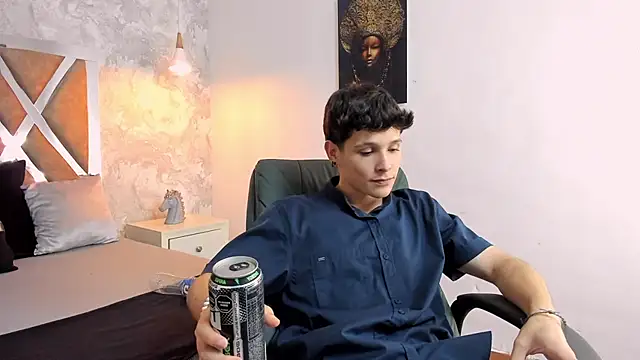 Snapshot of kraven_lust chatting on November 2025 03:05:01 AM kraven lust online show from November 2025 03:05:01 AM