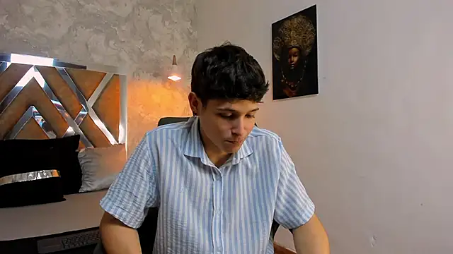 Snapshot of kraven_lust chatting on November 2025 03:05:01 AM kraven lust online show from November 2025 03:05:01 AM