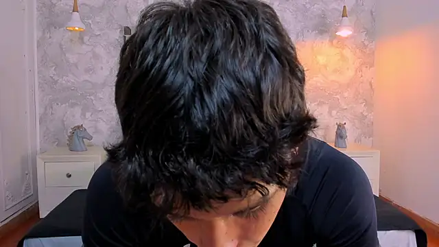 Snapshot of kraven_lust chatting on December 2025 03:01:02 AM kraven lust online show from December 2025 03:01:02 AM