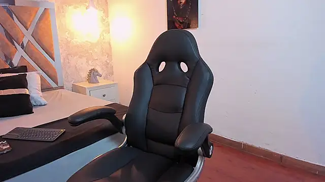 Snapshot of kraven_lust chatting on March 2026 03:01:01 AM kraven lust online show from March 2026 03:01:01 AM