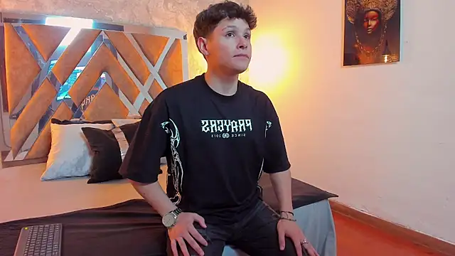 Snapshot of kraven_lust chatting on March 2026 02:57:02 AM kraven lust online show from March 2026 02:57:02 AM