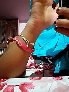 TAMI KAYAL online show from October 2025 04:04:02 PM