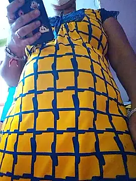 TAMI KAYAL online show from October 2025 06:15:02 AM