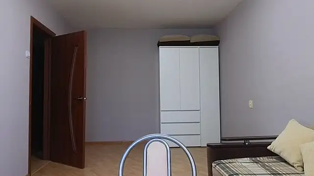 Snapshot of Lillian-Clark chatting on December 2025 10:57:02 AM Lillian-Clark online show from December 2025 10:57:02 AM