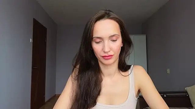 Snapshot of Lillian-Clark chatting on February 2026 08:18:02 AM Lillian-Clark online show from February 2026 08:18:02 AM