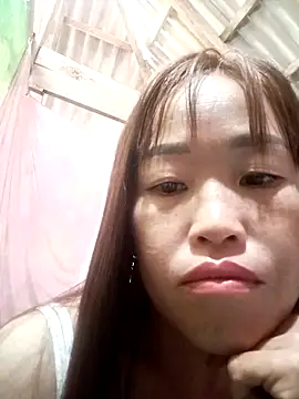 Snapshot of Vuong_x chatting on September 2025 03:20:01 AM Vuong x online show from September 2025 03:20:01 AM