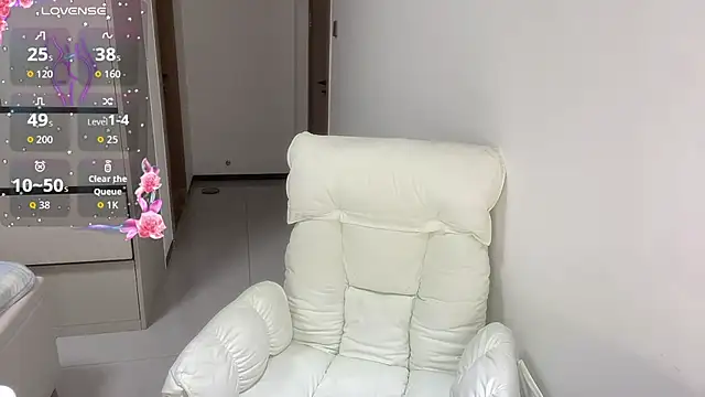 janequeen online show from July 2026 11:37:02 AM