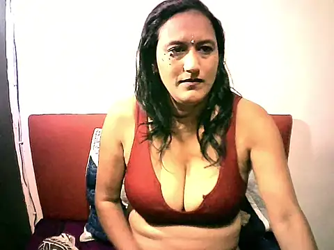 Indiansexyboobs18 online show from November 2025 01:37:02 PM