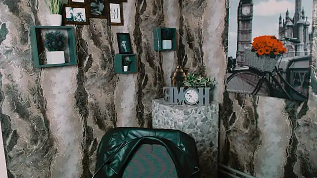 EmmaCat  online show from September 2025 04:27:01 AM