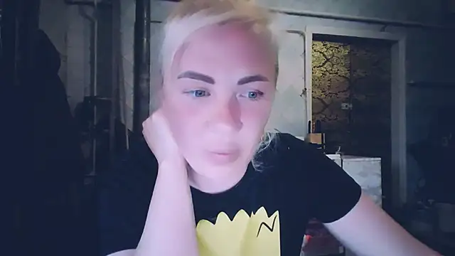 EmmaCat  online show from May 2026 11:31:02 AM