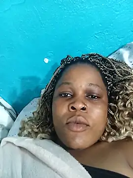 Snapshot of BlondieBitch chatting on March 2026 03:51:01 PM BlondieBitch online show from March 2026 03:51:01 PM