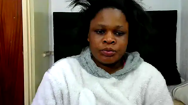 BlondieBitch online show from July 2026 05:38:02 AM