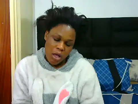 BlondieBitch online show from July 2026 04:41:02 AM
