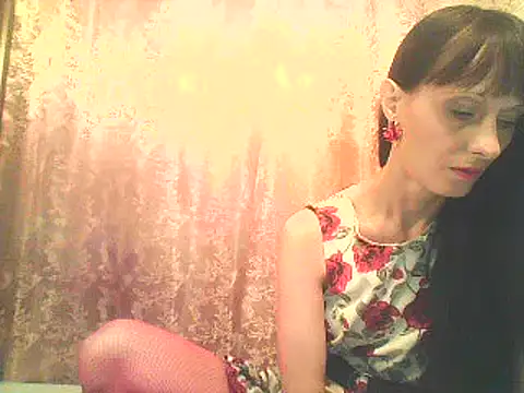 Snapshot of Irivana chatting on November 2025 06:18:01 PM Irivana online show from November 2025 06:18:01 PM