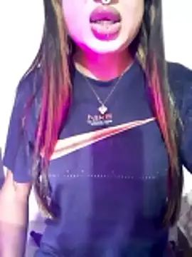 Snapshot of Cutie-Whiskey1 chatting on December 2025 07:42:02 PM Cutie-Whiskey1 online show from December 2025 07:42:02 PM