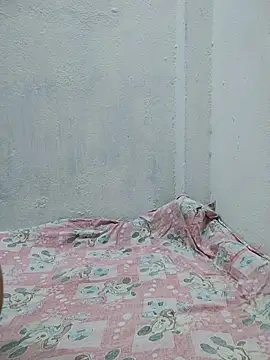 bigcutecouple online show from July 2026 06:43:02 PM