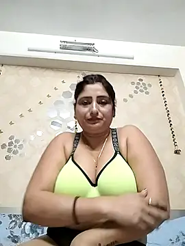 Snapshot of Loveangle1 chatting on September 2025 04:29:02 PM Loveangle1 online show from September 2025 04:29:02 PM