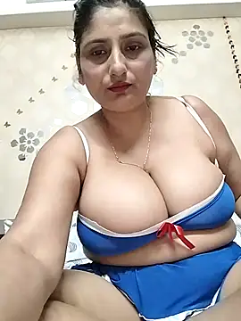 Snapshot of Loveangle1 chatting on September 2025 06:09:02 PM Loveangle1 online show from September 2025 06:09:02 PM