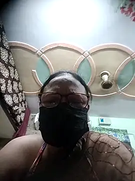 Snapshot of thehotlady chatting on October 2025 05:37:01 AM thehotlady online show from October 2025 05:37:01 AM