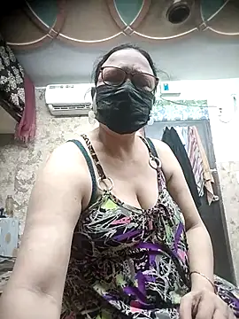 Snapshot of thehotlady chatting on October 2025 09:29:01 AM thehotlady online show from October 2025 09:29:01 AM