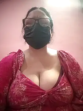 Snapshot of thehotlady chatting on December 2025 08:51:02 AM thehotlady online show from December 2025 08:51:02 AM