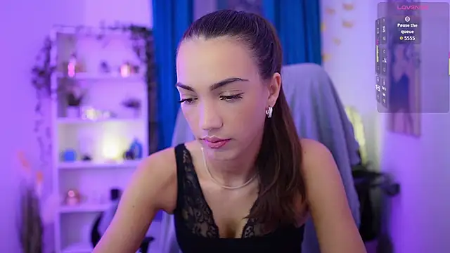 Snapshot of Alexis_Love_ chatting on November 2025 03:04:01 PM Alexis Love online show from November 2025 03:04:01 PM