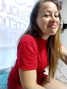 Snapshot of LaraCaliente chatting on October 2025 10:41:01 PM LaraCaliente online show from October 2025 10:41:01 PM