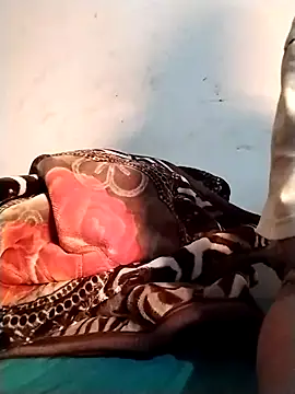 Snapshot of Rapunzal chatting on November 2025 06:51:01 PM Rapunzal online show from November 2025 06:51:01 PM